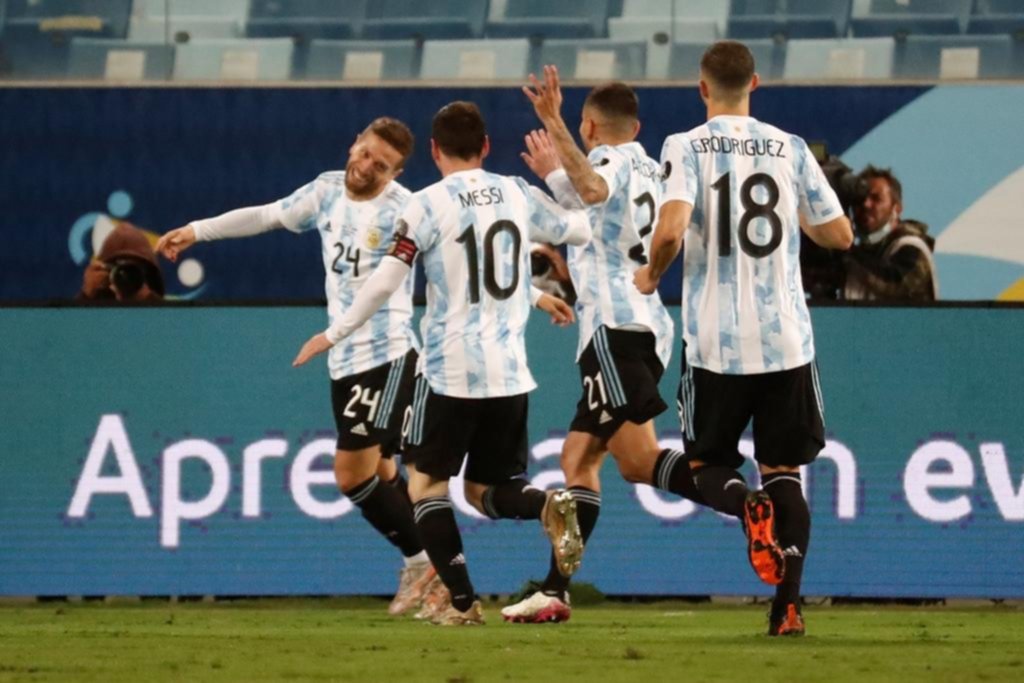 Con un Messi encendido, la Selección aplastó a Bolivia