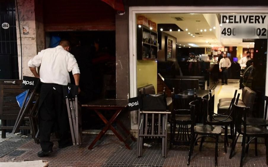 La actividad económica cayó en abril 1,2% y acumuló tres meses seguidos de retroceso