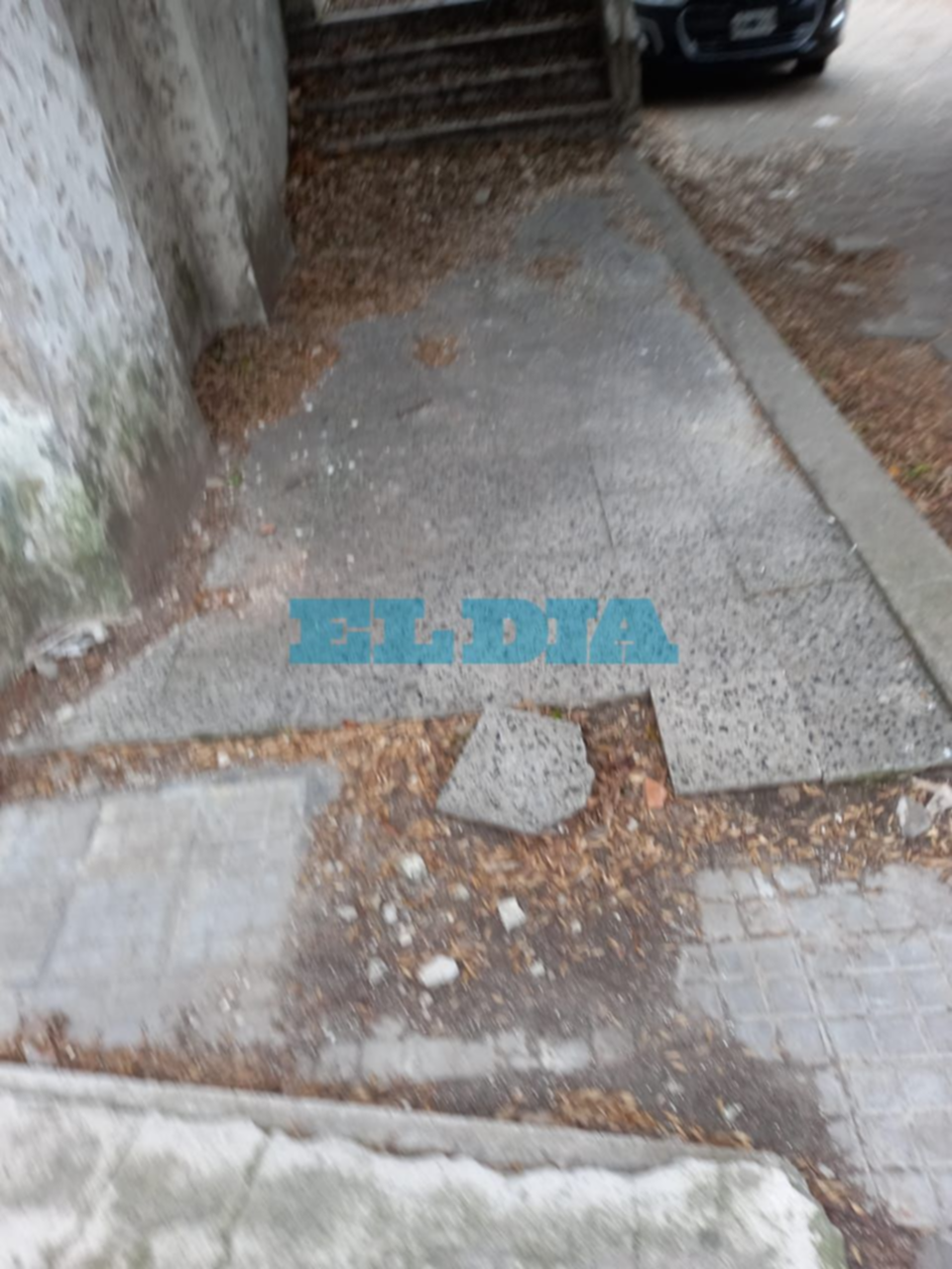 Reclaman limpieza de la vía pública en 3 y 53