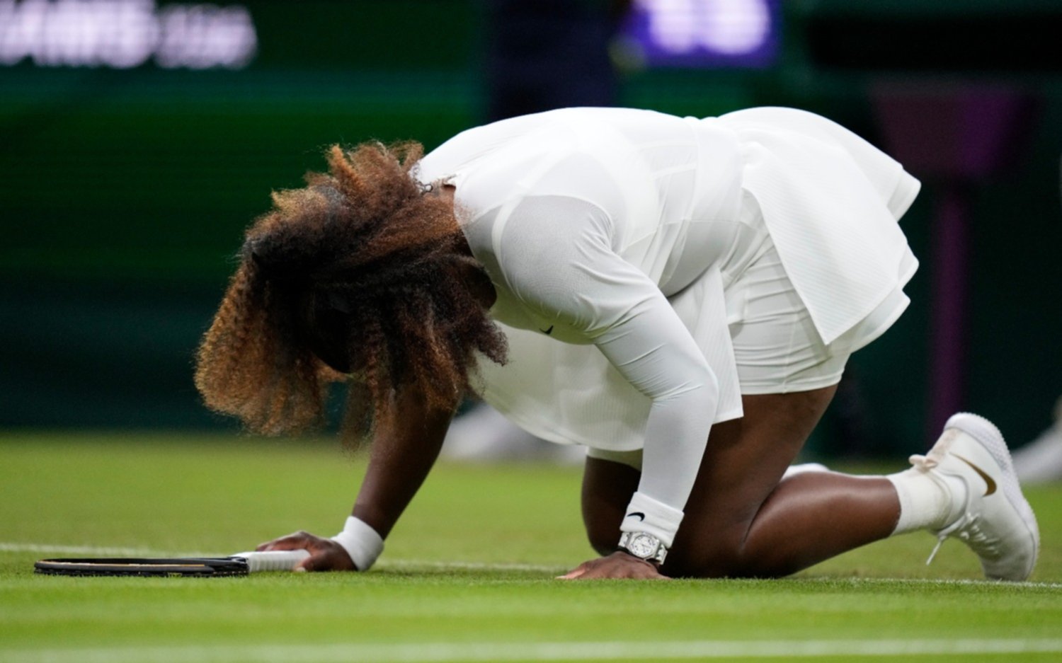 Serena Williams abandonó Wimbledon entre lágrimas por una lesión