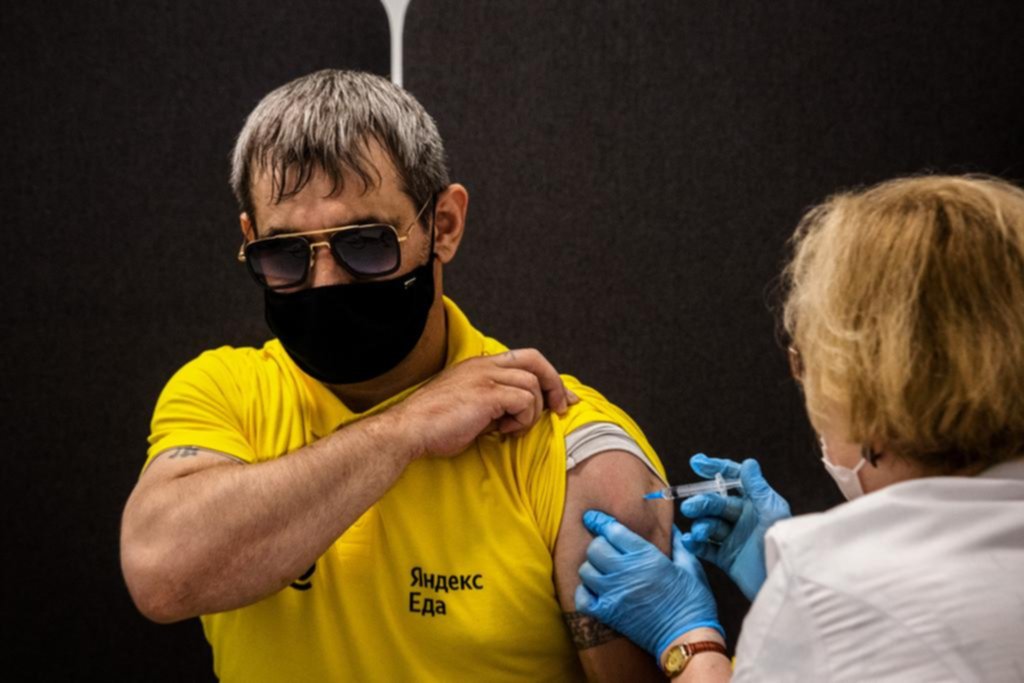 Rusia no logra sus objetivos de vacunación contra el Covid