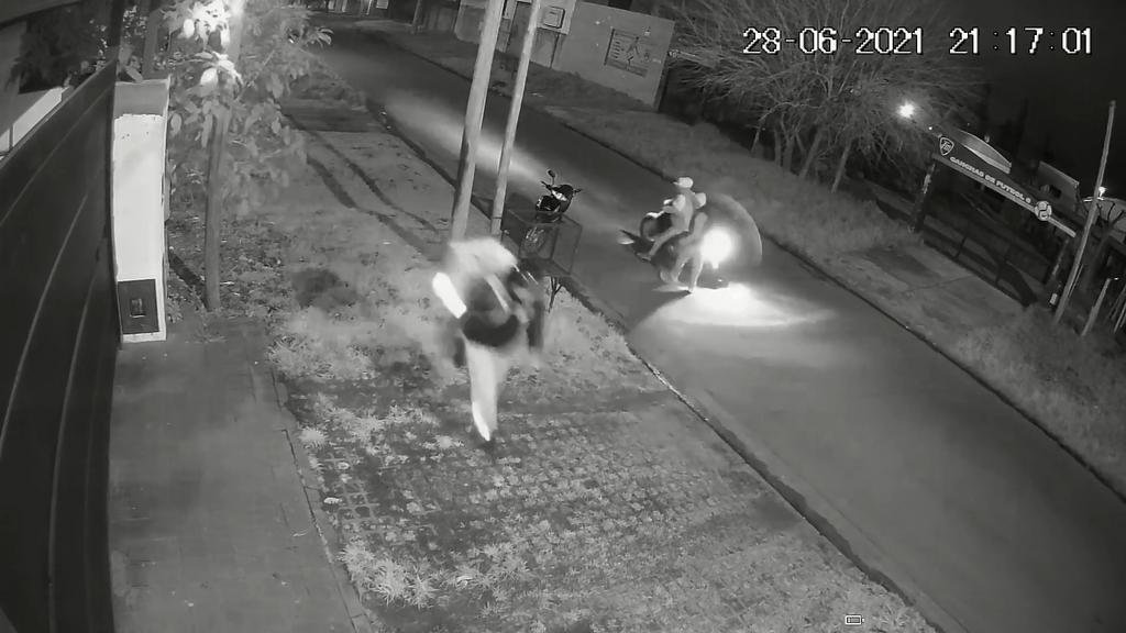 Tenía la moto desde hacía 10 días y se la robaron en 43 y 145