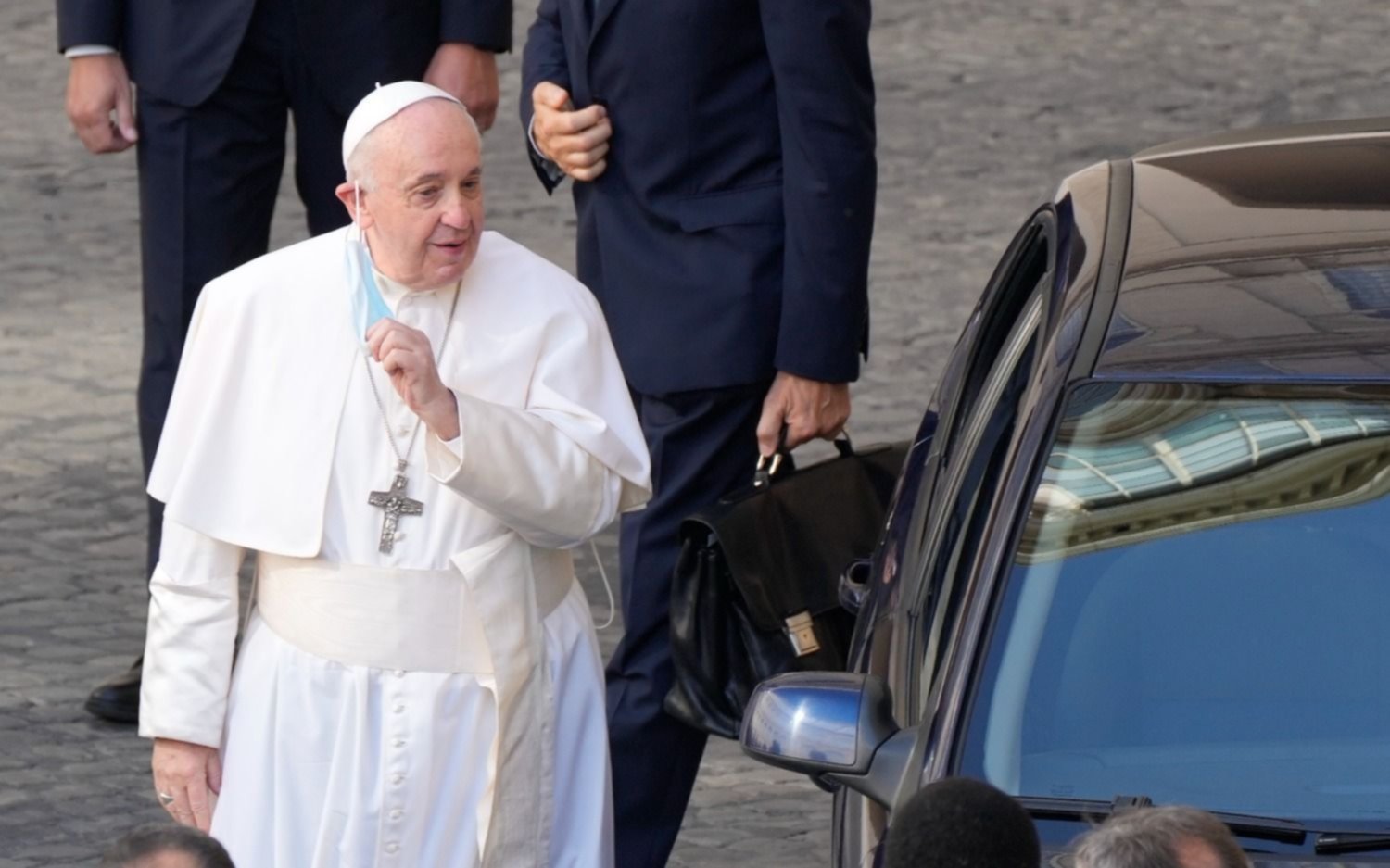 El Papa, a empresarios sobre los paraísos fiscales: "El que esconde no tiene la conciencia limpia"
