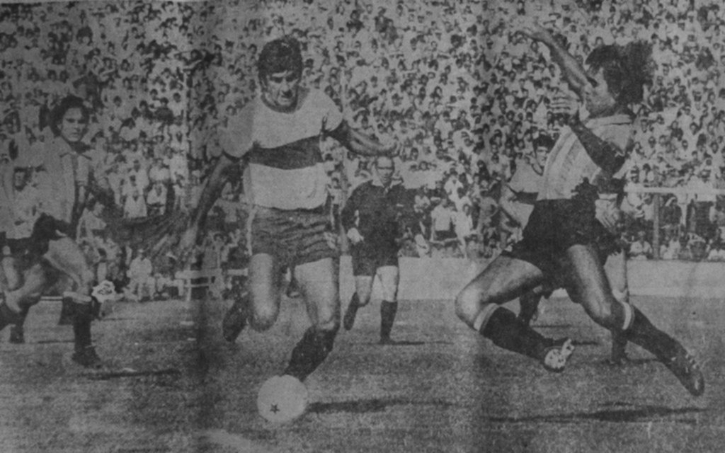 Con la arena encima, un clásico cerrado, un gol y un penal atajado