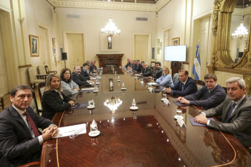 La oposición, en guardia: ofensiva oficial contra la Corte