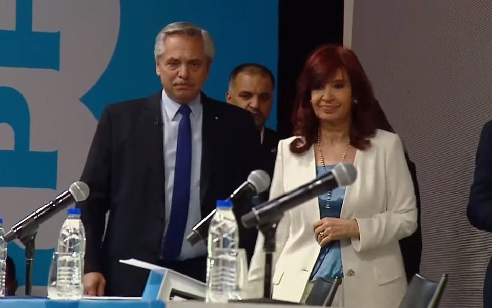 Alberto y Cristina se vieron las caras: "Te pido que uses la lapicera”