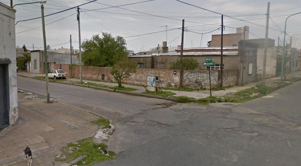 Vestidos como operarios, asaltaron a una jubilada en su casa en Ensenada