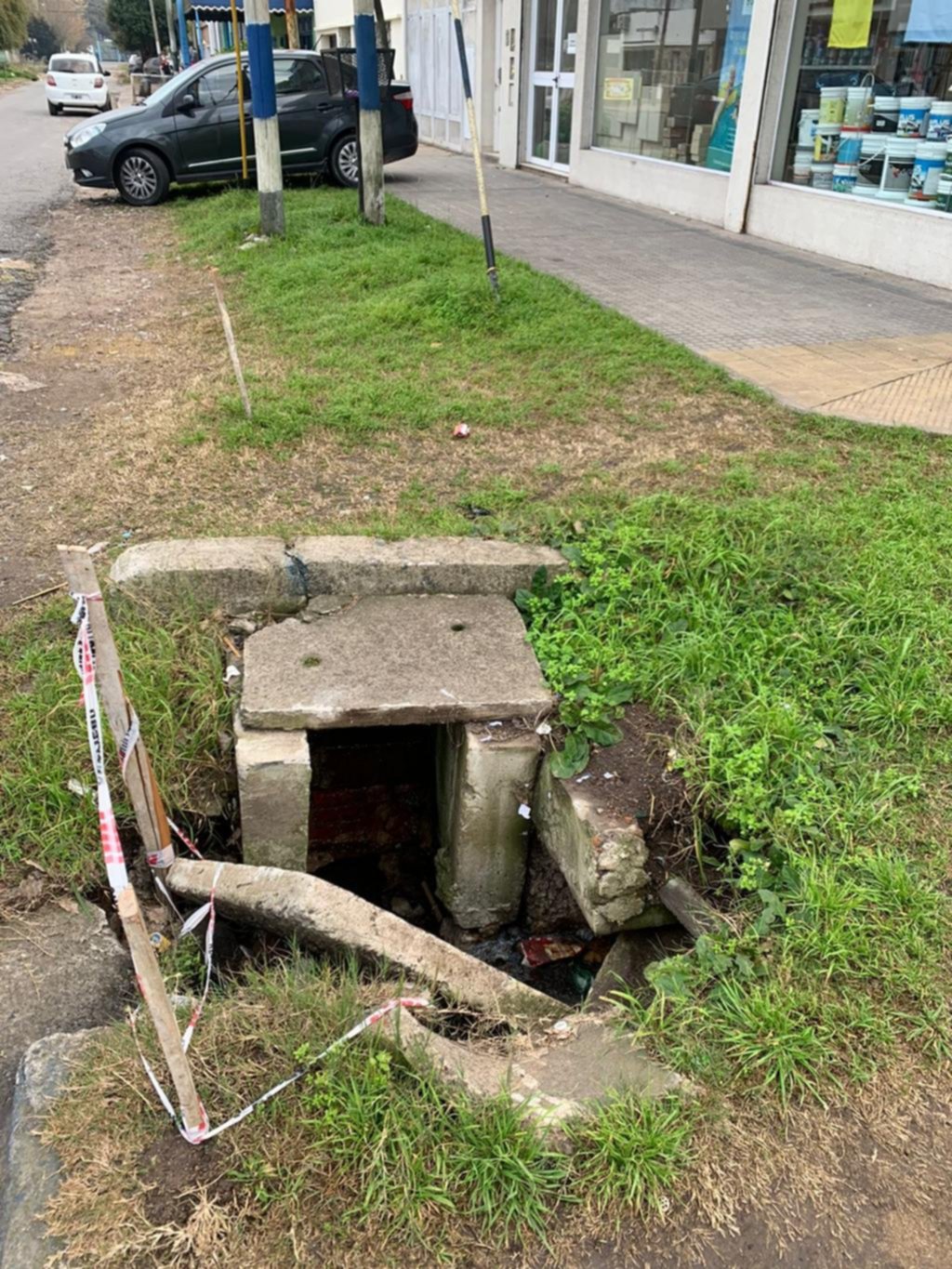 Peligro en la esquina de 147 y 66 de Los Hornos