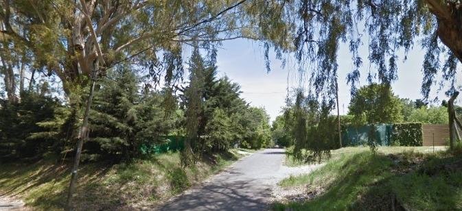 Violento asalto de madrugada: tras atarlo, escapan con dólares y un rifle