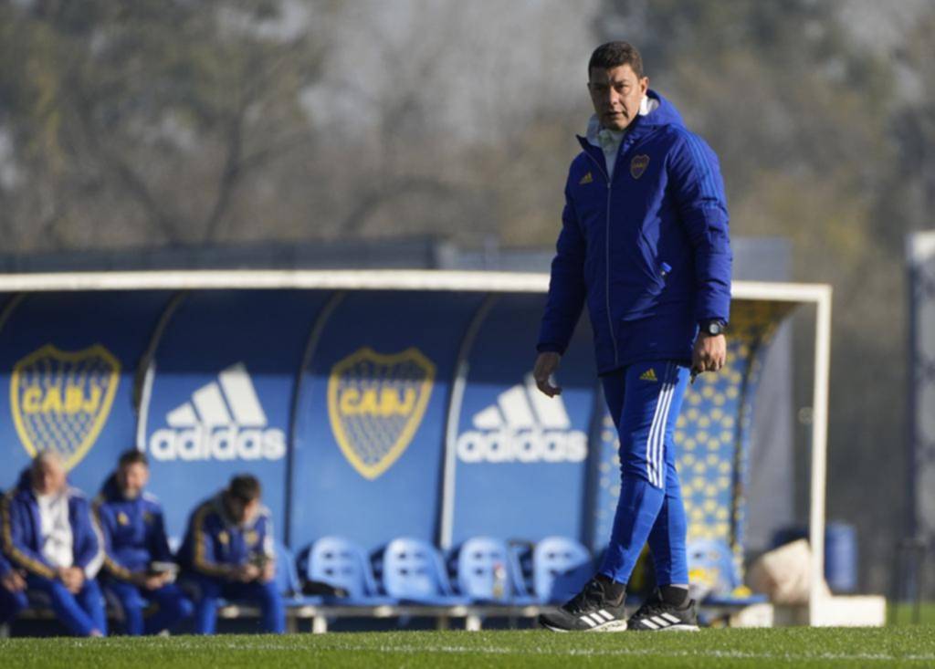 Boca viaja a La Rioja sin Rojo ni Benedetto