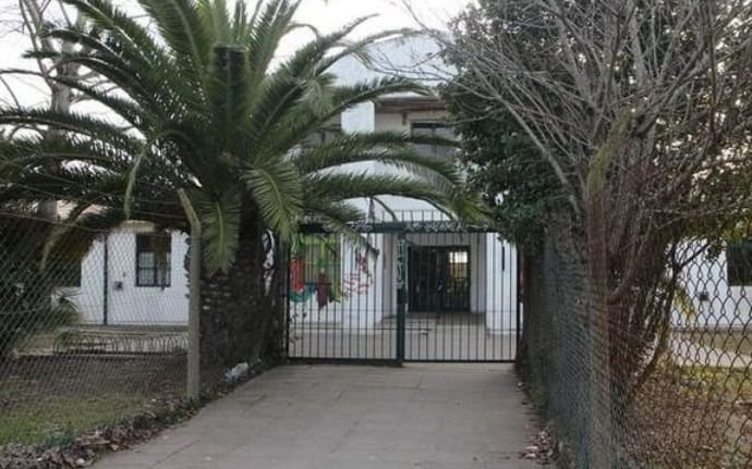 Otra más a la lista: siguen las denuncias por problemas edilicios en las escuelas de La Plata