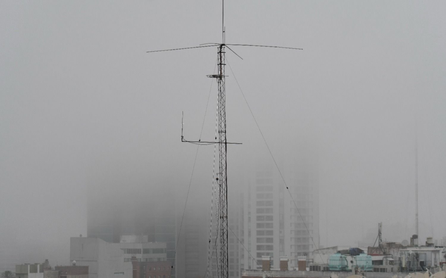 Contin An Las Demoras Y Cancelaciones De Vuelos Por La Niebla En Aeroparque Y Ezeiza