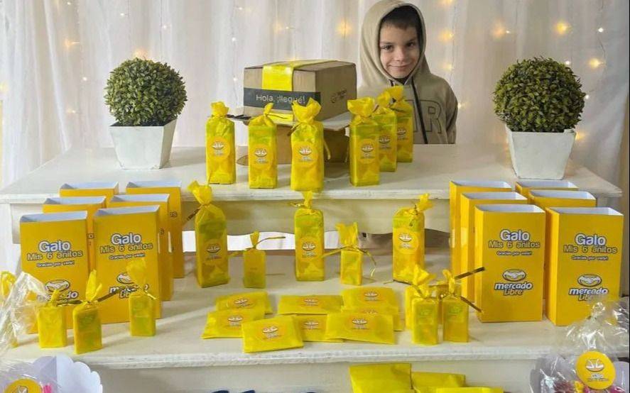 Es viral: nene fanático de Mercado Libre eligió esta increíble temática por su cumpleaños