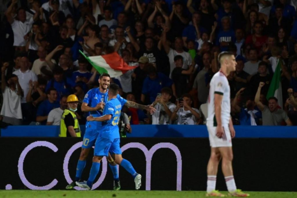 Victoria de Italia y empate de Inglaterra