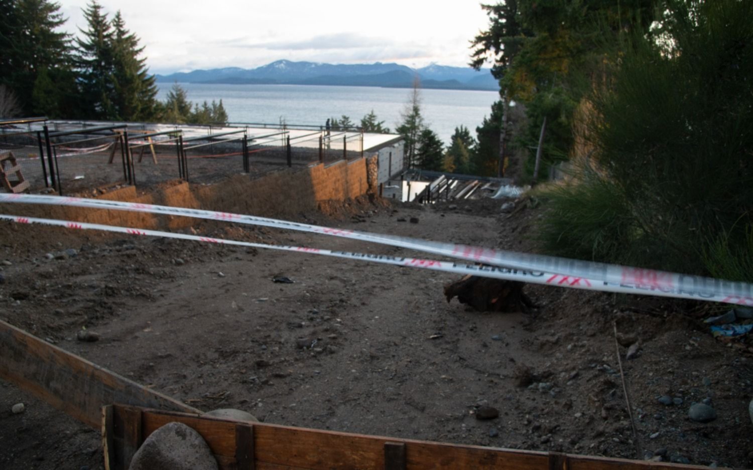 Alud en Bariloche: buscan a desaparecidos pero admiten que "es muy difícil hallarlos con vida"