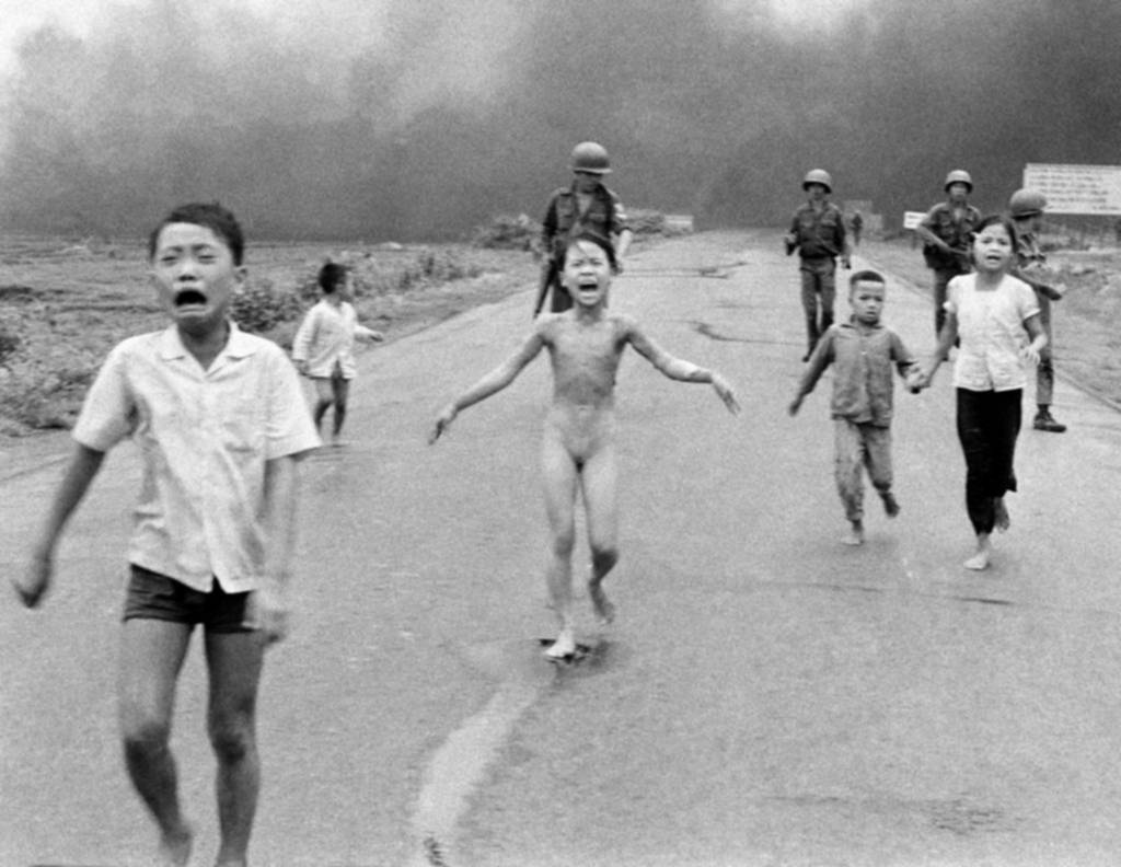 La “niña del napalm” y su clamor contra todas las guerras en el mundo