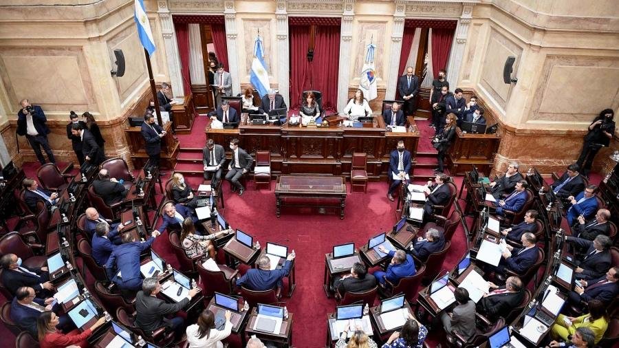 Sin acuerdo con la oposición, el oficialismo va por la Corte de 25