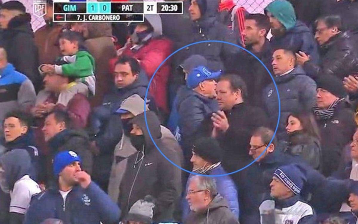 ¿Maradona en el Bosque?: la imagen viral de la transmisión en vivo de Gimnasia - Patronato
