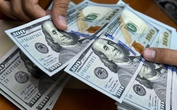 Segunda jornada consecutiva del dólar blue en baja