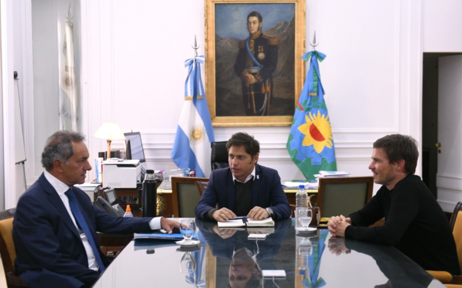 Daniel Scioli volvió al palacio de Gobernación, a reunirse con Axel Kicillof