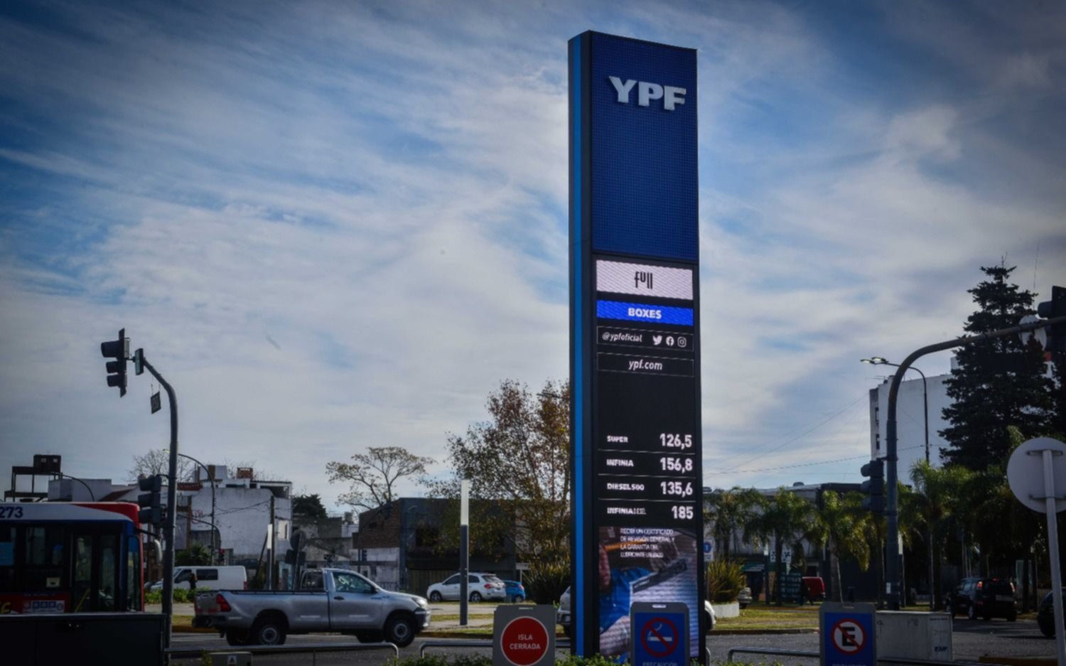 Tras el aumento al gasoil, transportistas del interior anunciaron otro paro