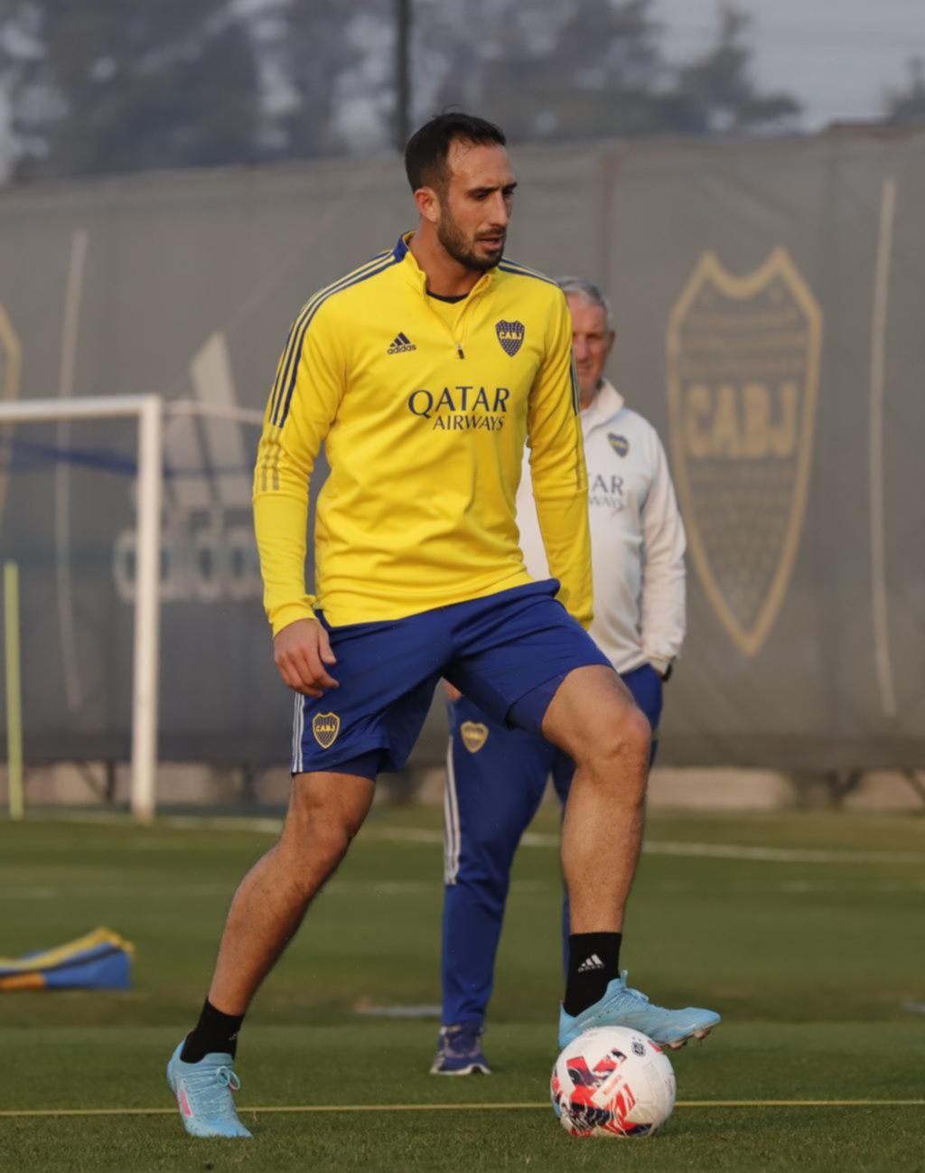 Boca va por otro éxito y River buscará quebrar el maleficio
