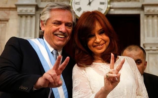 Alberto Fernández y Cristina Kirchner felicitaron al nuevo presidente colombiano