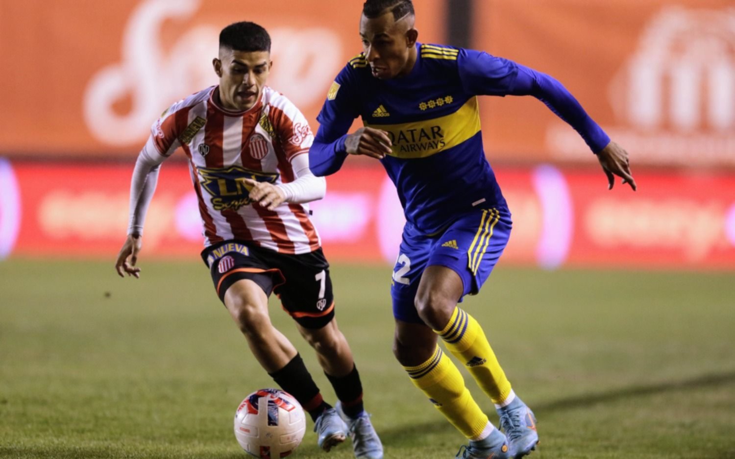 Boca superó 3 a 1 a Barracas Central y se subió a la cima de la Liga Profesional