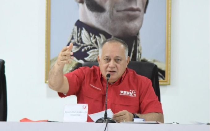 Venezuela habló por primera vez sobre el avión sospechoso y le apuntó al "imperialismo"