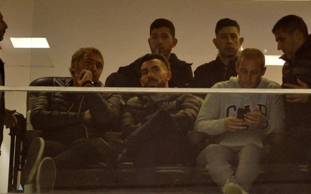 Recién asumió y Carlos Tevez ya tiene la primera baja importante en Rosario Central