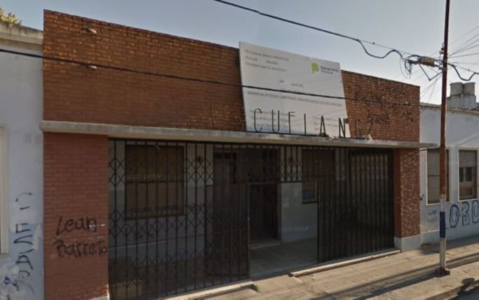 Denuncian "invasión de ratas" en una escuela de La Plata: "Es un foco de infección"