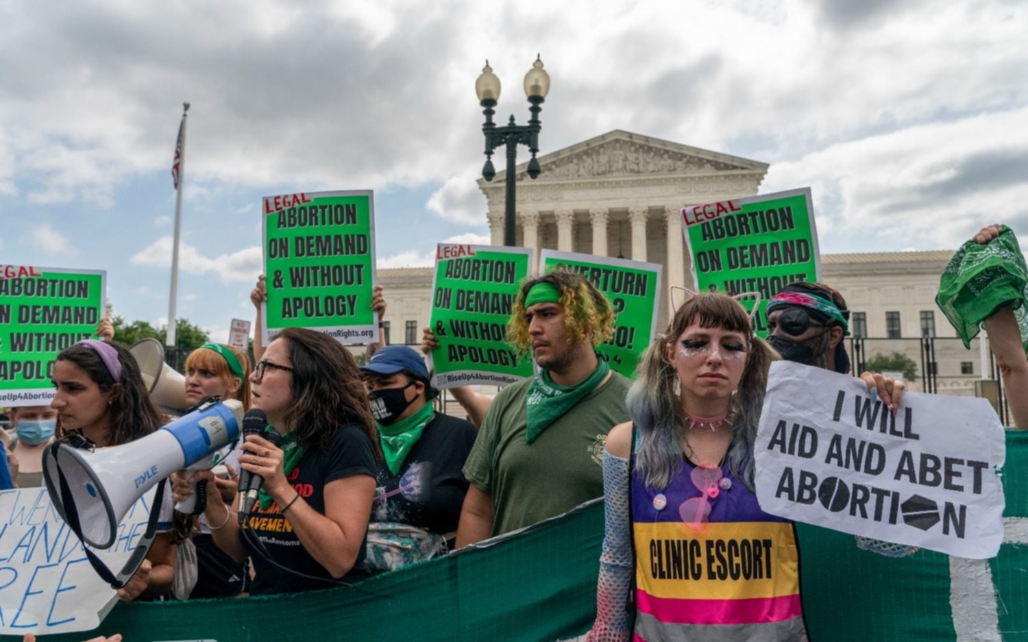 Fallo histórico: el Tribunal Supremo de EE UU anula la protección del derecho al aborto