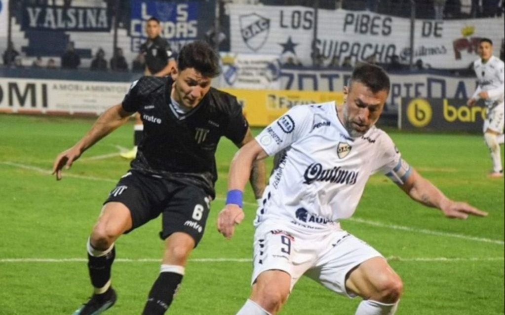 Aburrió a propios y extraños