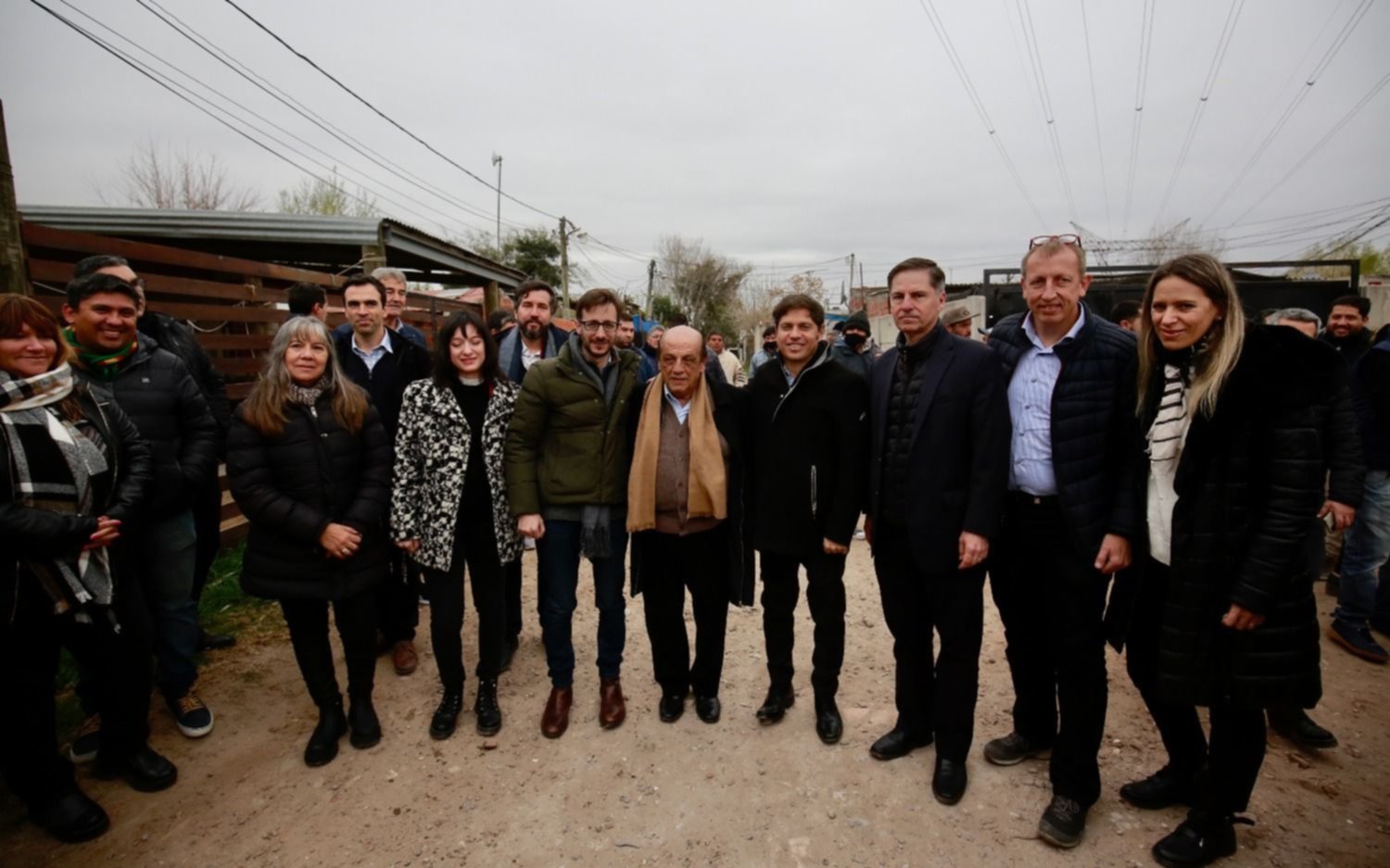 Kicillof presentó un proyecto para la construcción de 120 viviendas en Plátanos