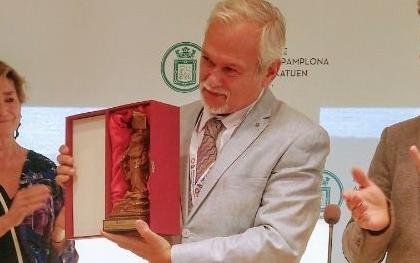 Reelección internacional para abogado platense