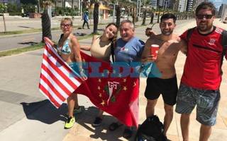 LA REDONDA 100.3 y DIARIO EL DIA en Brasil. Así viven los hinchas de Estudiantes la previa del partido en Fortaleza