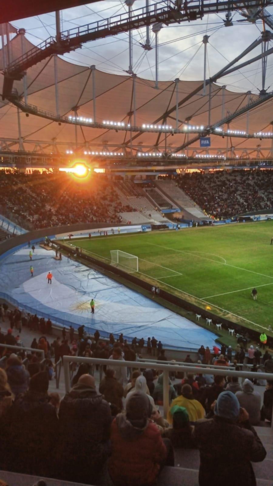El estadio de La Plata bajo sospecha, en las redes y la FIFA: ¿se juegan las semi y la final en el Único? 