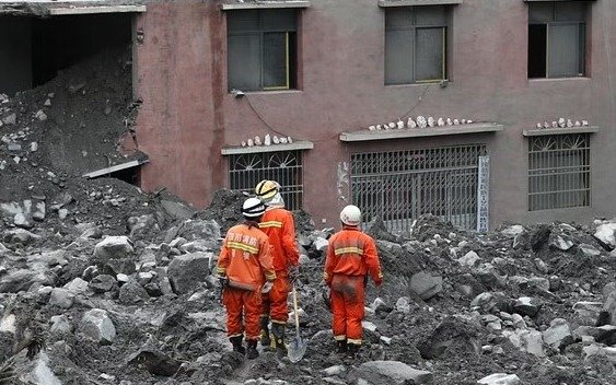 Deslizamiento de tierra en China y tragedia: hay al menos 19 muertos