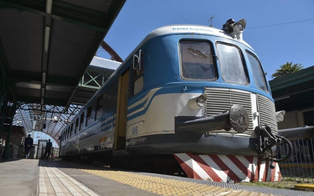 El Tren Universitario extiende su recorrido: desde cuándo llegará al San Juan de Dios