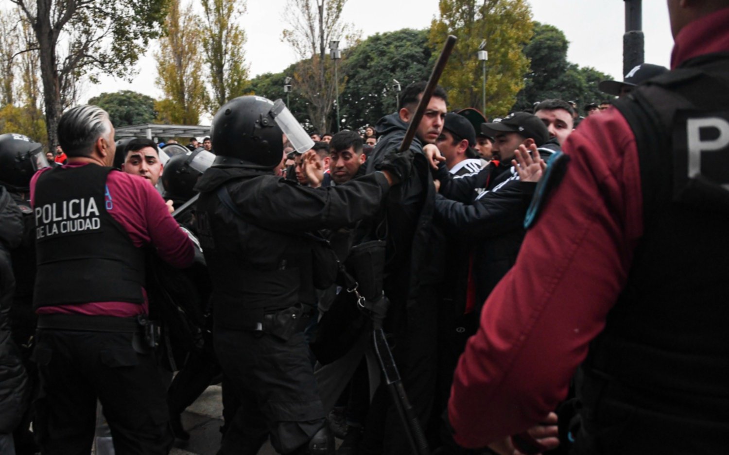 Incidentes en Boca vs Colo Colo: intervino la policía