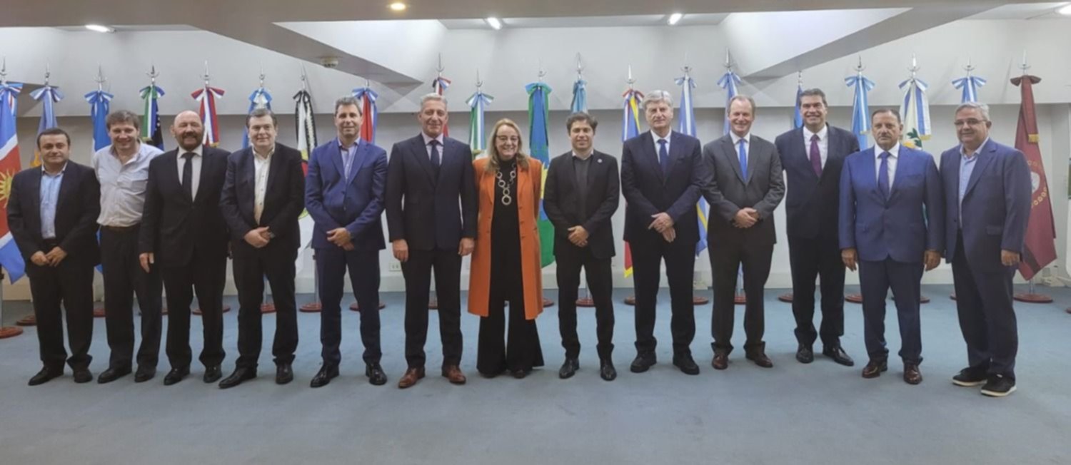 Los gobernadores del peronismo reclaman una "lista de unidad" del Frente de Todos