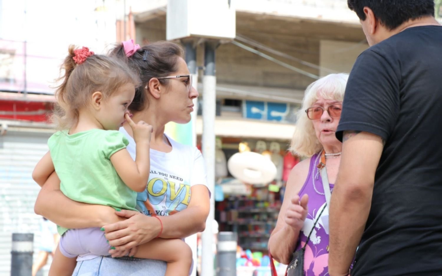 "El populismo está actuando en forma de pinza"