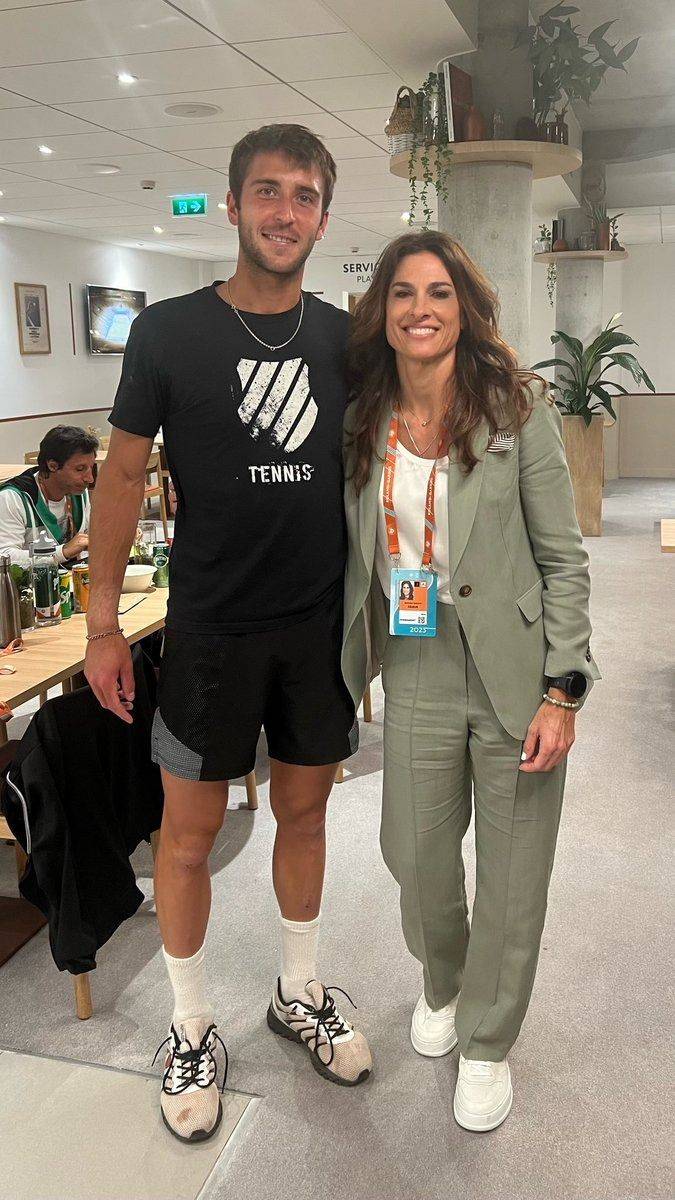 Gaby Sabatini llenó de elogios a Etcheverry: "Tomy, nos emocionaste y nos llenaste de orgullo" 