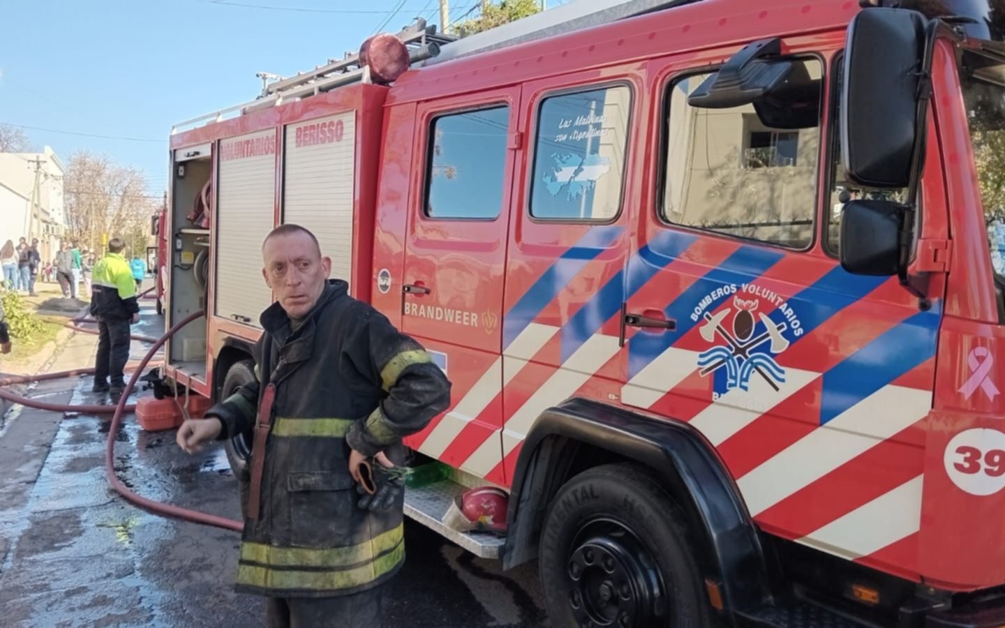 Domingo con varios incendios en vivienda: operativos y heridos 