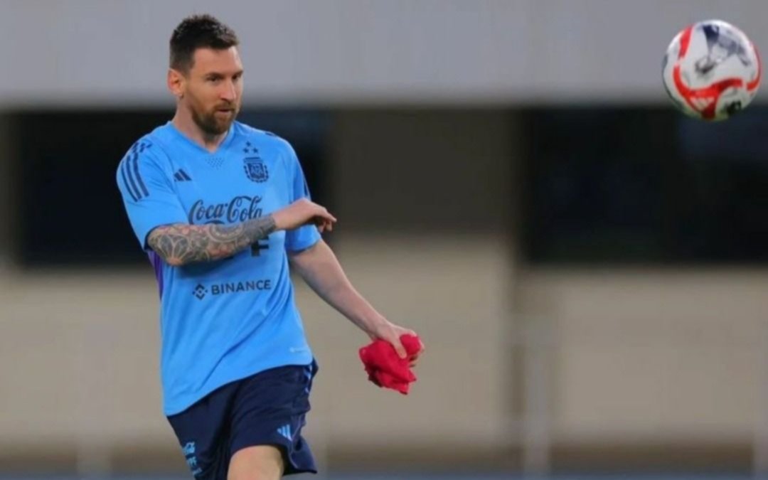 Con Messi a la cabeza, Argentina completó un nuevo entrenamiento en Beijing 