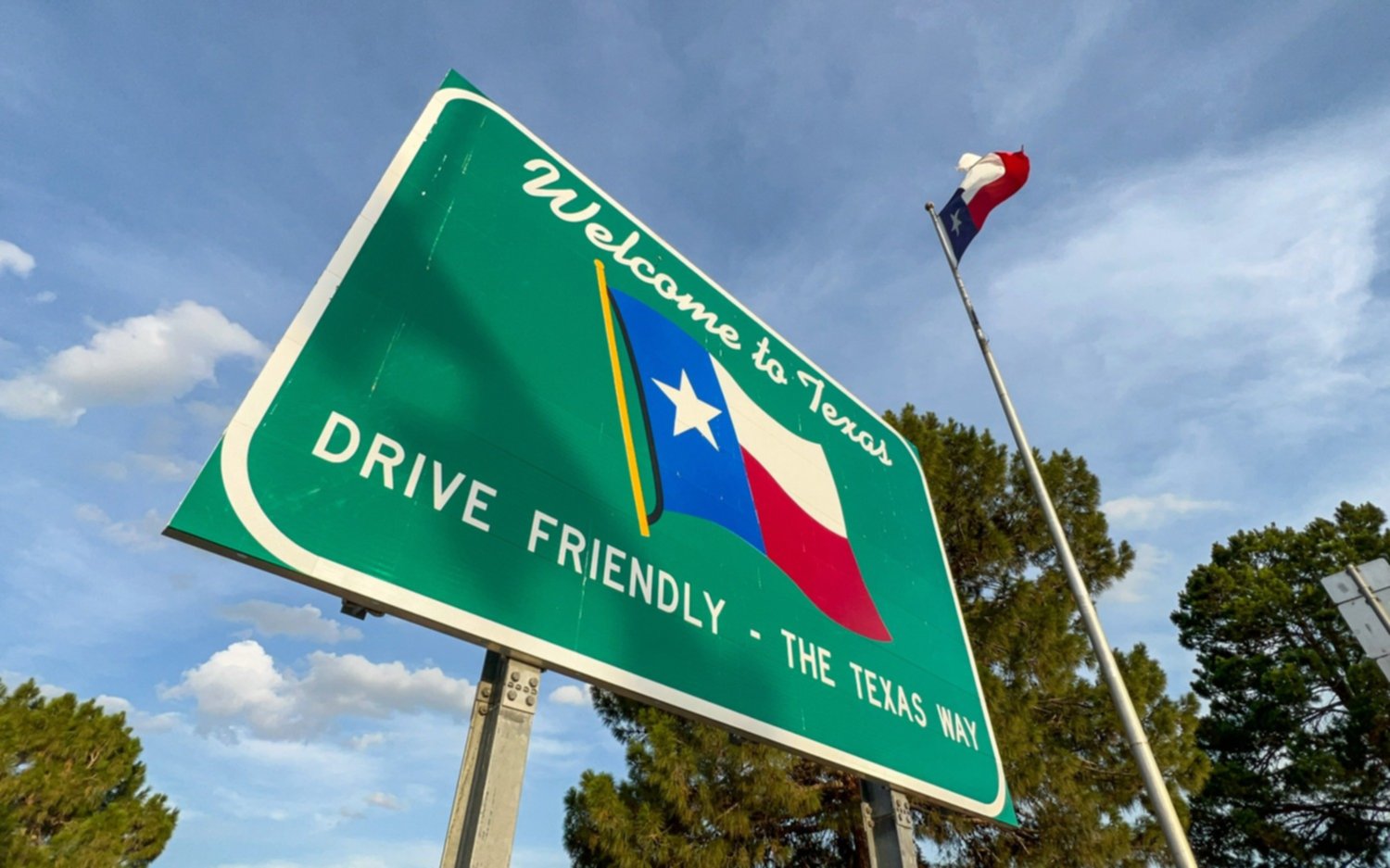Texas prohibió a los menores usar redes sociales sin consentimiento de los padres