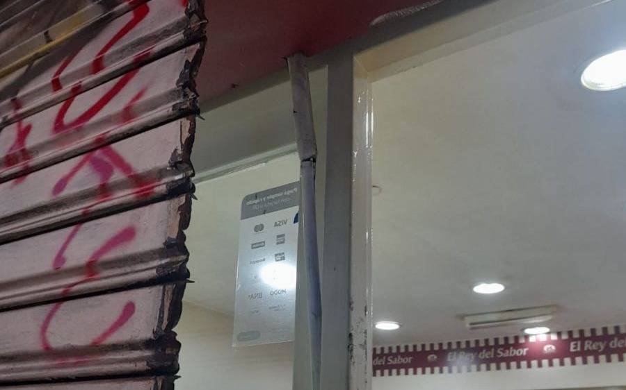 Tres menores detenidos tras provocar destrozos en comercios céntricos de La Plata