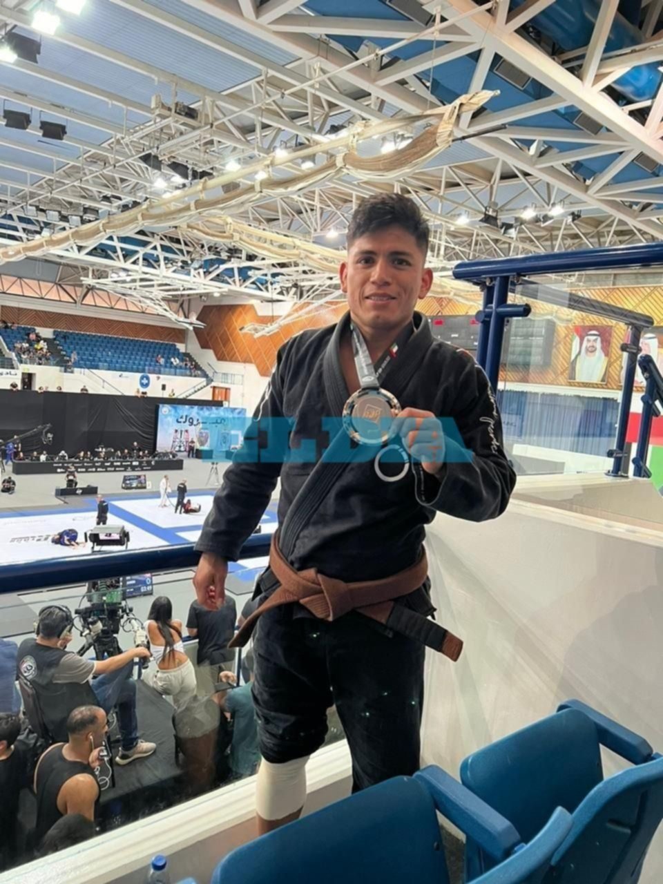 Orgullo: el platense que viajó a Dubai, ganó una medalla de plata en Jiu Jitsu y conoció al príncipe