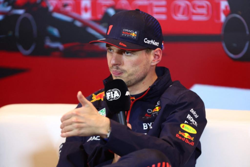 Verstappen mantuvo bajo una lluvia torrencial su inalterable domino