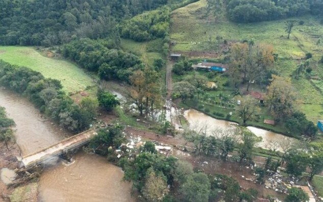 Brasil: ciclón dejó al menos 11 muertos y 18 desaparecidos